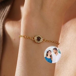 Custom Memorial Photo Bracelet, Dainty Projection Bracelet, Personalized Picture Inside Bracelet, Memorial Jewelry, Best Friend Gift for Her