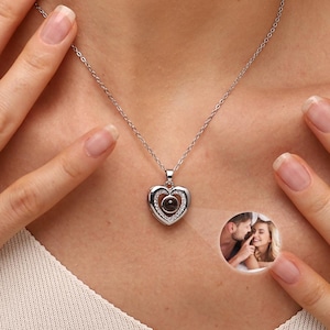 Custom Photo Projection Necklace, Heart Picture Necklace, Photo Necklace, Memorial Picture Jewelry, Bridesmaid Gift, Birthday Gift for Her