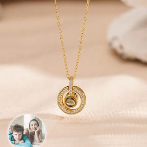 Custom Projection Necklace, Personalized Photo Necklaces, Memorial Picture Necklace, Dainty Necklace With Photo, Gifts for Best Friends