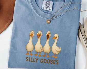 Comfort Colors® Shirt Silly Goose On The Loose, T-shirt Goose, Shirts Silly Goose, Grappig grafisch shirt, Shirt Cute Goose, Paasshirt