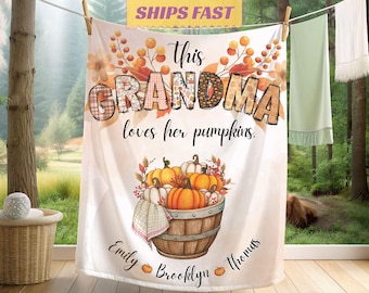Personalized Grandma Blanket, Custom Grandma Throw, Nana Floral Blanket, Gift for Grandma, Birthday Gift for Mamaw, Grandkids Name Blanket