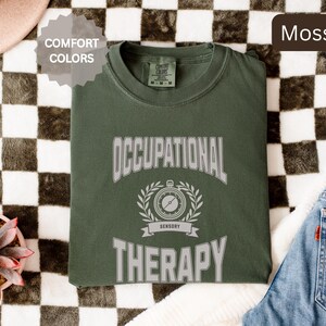 Komfort Farben Ergotherapie Shirt, OT Therapeut Geschenk für Frauen, OTA Rundhals T-Shirt, pädiatrisches OT Shirt, minimalistisches Shirt für psychische Gesundheit