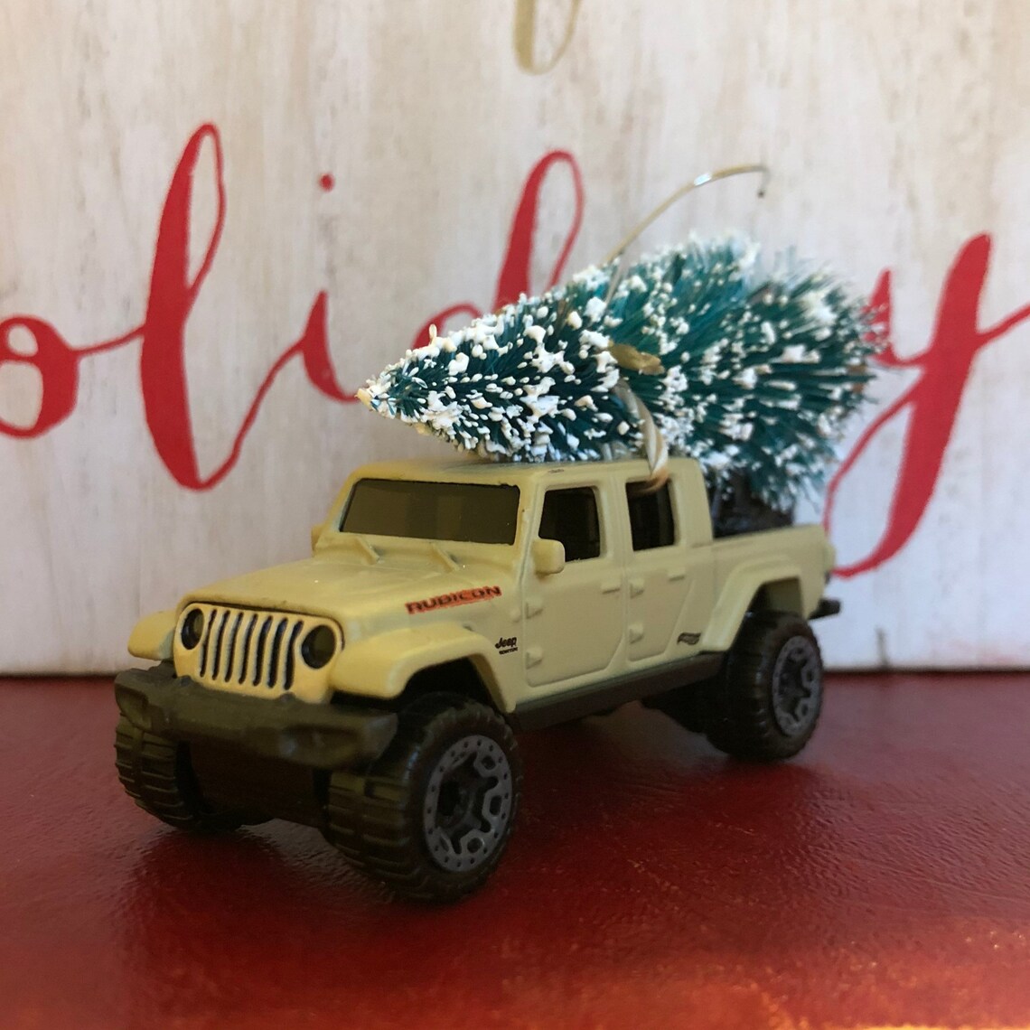 Jeep Gladiator Carrying Christmas Tree Ornament Etsy