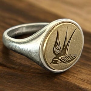 Swallow Ring, Bird Signet Ring, Gold Animal Jewelry Women, Symbol of Freedom Pinky Ring Men, Birthday Nature Gift for Him, Gift for Her