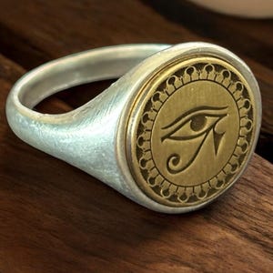 Eye Of Horus Ring, Ancient Egypt Ankh Signet Ring, Ra Udjat Pinky Ring, Key of Life Jewelry, Lucky Amulet Protection Mystical Eye of Ra Gift