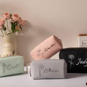 Trousse de maquillage personnalisée en cuir monogramme, élégante pochette à cosmétiques, trousse de toilette gravée, cadeau de demoiselle d'honneur pour elle, cadeau de mariage unique
