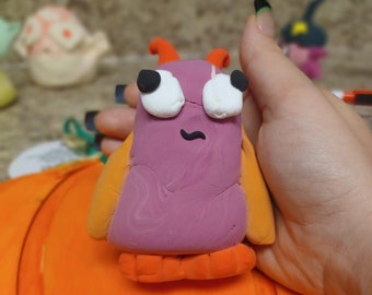 Monstruos de arcilla, lindo arte de arcilla, creaciones de arcilla hechas a mano, arte espeluznante de Halloween, arte para niños, arcilla divertida, figuras de monstruos, figuras de arcilla personalizadas.