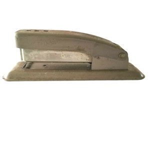 Vintage Stapler Swingline CUB Tan Metal Office Supply Made in USA Handheld Small, MCM office, Metal Stapler Little Stapler Swingline Stapler