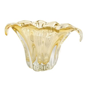 Vintage Art Glass Vase Mid Century Yellow/Gold Tint Scalloped Rim Centerpiece
