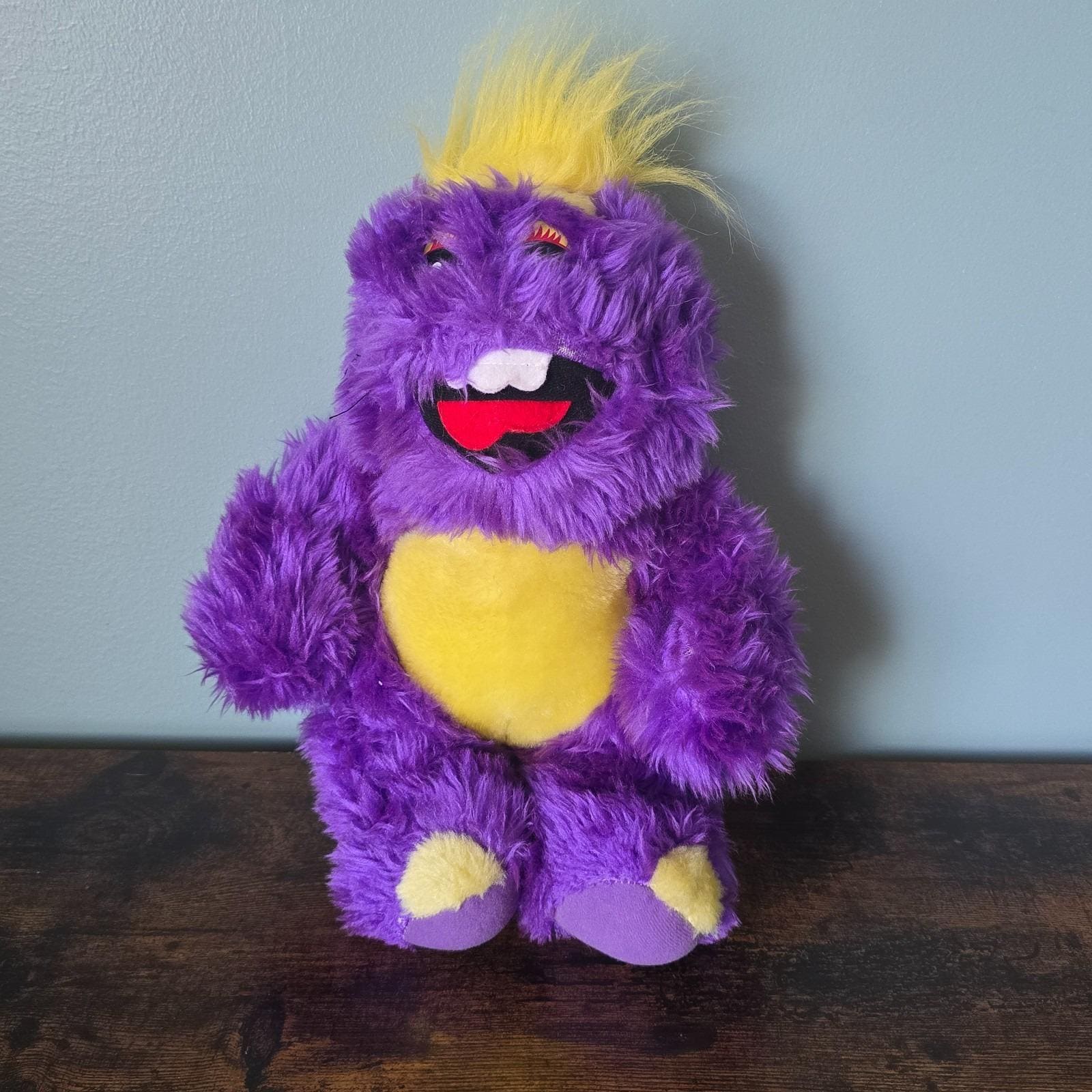 Showbiz pizza - Etsy 日本