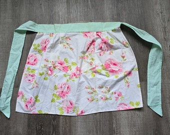 Vintage Half Apron Womens Waist Tie Housewife Kitchen Pink Roses Retro Flowers