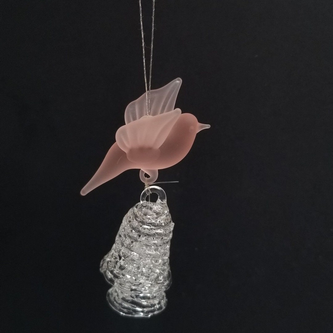 ヴィンテージ ピンク フロストガラス 鳥のベル付きクリスマス
