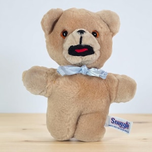 Vintage Snuggle Bear Plush Russ Berrie 6" Stuffed Animal 90s Lever Bros Promo