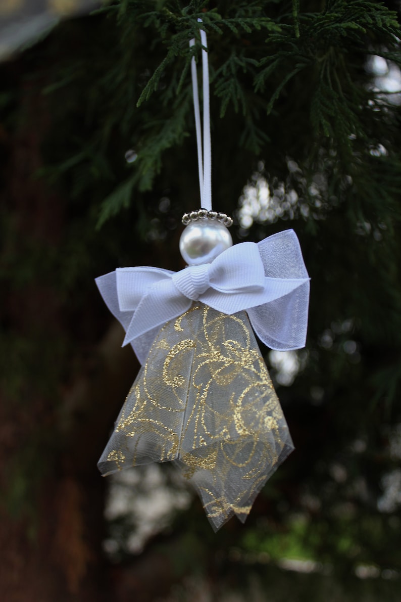 Angel Ornament, Angel to Remember Someone Who Has Passed, Christmas Ornament, Wreath Supplie, Wreath Attachment, Faceless Angel, Tree Topper image 4