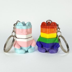 Pride Bear Schlüsselanhänger Fidget Clickers mit Mechanischer Schalter | Regenbogen & Trans Pride Optionen | LGBTQ+ Sensorisches Spielzeug zum Stressabbau