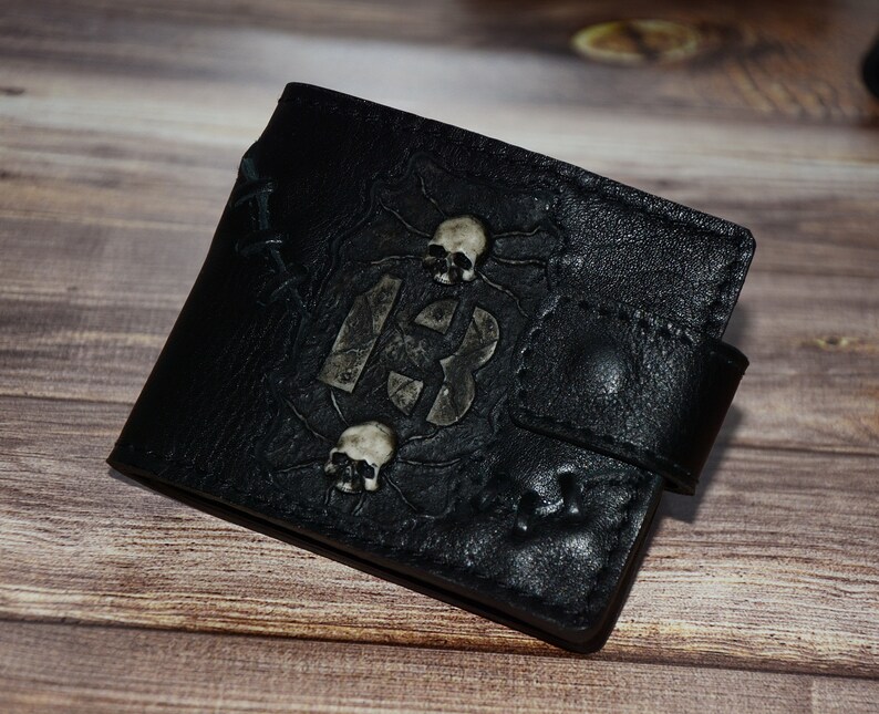 13 Skulls Mens Leather Wallet Husband Gift Boyfriend Etsy - image 0