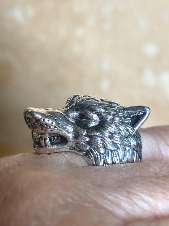 Sterling Silver Wolf Ring SIZE 9:  Unique Stunnin… - image 3