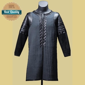 Túnica de cuero Hemunda de inspiración vikinga: moda nórdica y cosplay medieval hechos a mano