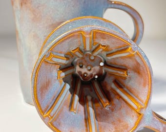 Juego de café de cerámica hecho a mano para preparar con filtro: Esmalte azul anaranjado, filtros reutilizables.