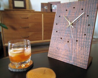 Med RECLAIMED Douglas Fir WOOD Tabletop CLOCK - Wedding/Registry, Gift, Housewarming, Graduation, Father's Day [Horloge Boir — Reloj Madera]
