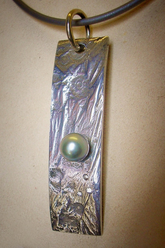 Lumina Reticulated Reclaimed Aluminum Pearl & Diamond Pendant