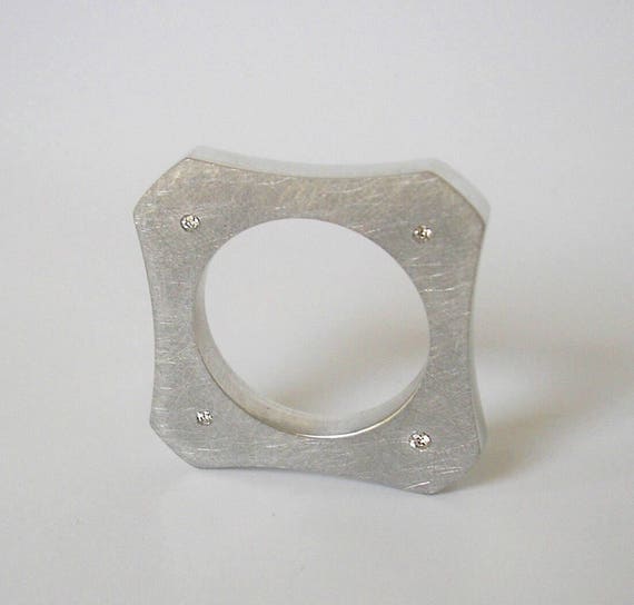 Quadra Reclaimed Aluminum & Diamond Ring