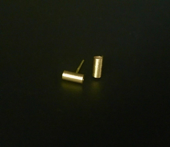 14K YG Tube Stud Earring