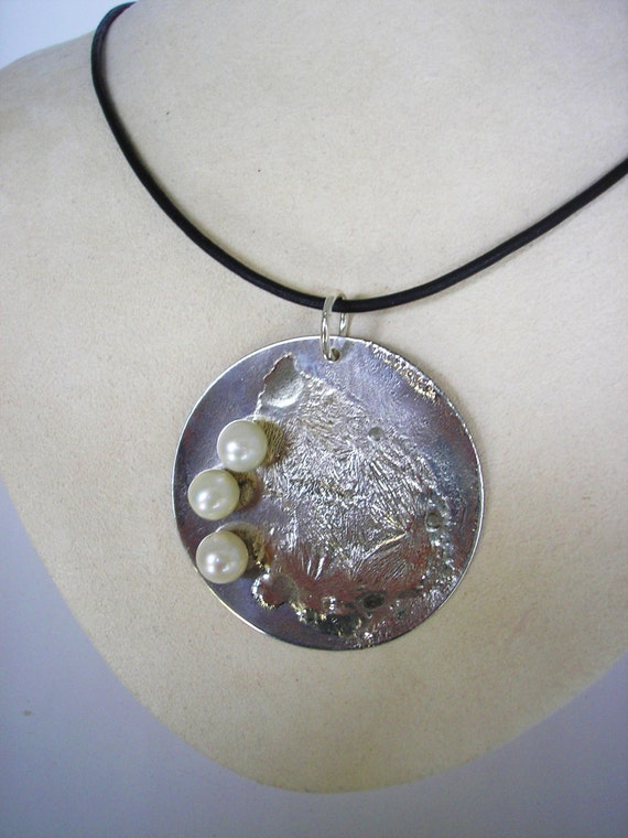 Sterling Silver & Pearl Disk Necklace