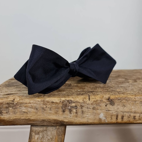 Diamond Tip Self Tie Bow Tie - Black Silk