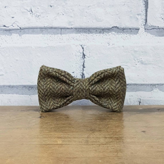 brown eco friendly Dog Bow Tie Tweed Bow Tie for Dogs Yorkshire Herringbone Tweed