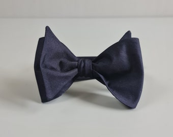 Oversized Silk Self Tie Bow Tie - Black