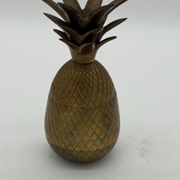 Vintage prydnadslåda/ljusstake i massiv mässing med ananas