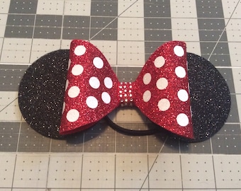 Customizable large tailless cheer bow dolly style Minnie ears