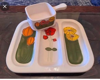 Piatto da portata vintage per patatine e salse in stile Mid-Century Modern, vassoio in porcellana con decorazioni floreali dipinte a mano, prodotto in Giappone, complemento d'arredo per intrattenimento in stile Mid-Century Modern.