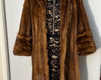 Cappotto di pelliccia di visone autentico vintage degli anni '40, Master Furriers of Deluth