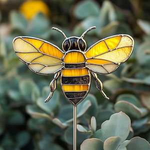 Bee REAL Stained Glass Plant Stake - Handmade Garden Decor, Real Glass Bee Plant Marker Garden Decor Bee Plant Pot Decoration