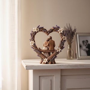 Personlig träskulptur med hjärta till par, bröllopsminnesmärke med eget namn, jubileumspresent, rustik bruddekoration, romantisk present till par