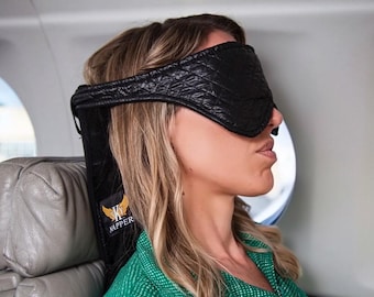 SkyNapper Upright Travel Pillow, Memory Foam Neck Support for Airplanes