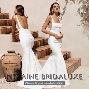Square Neck Crepe Wedding Dress with Low Back – Modern Minimalist Fitted Gown with Train – Elegant Sleeveless Bridal Dress Custom Made