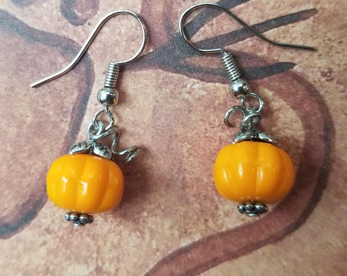 Small Pumpkin Earrings