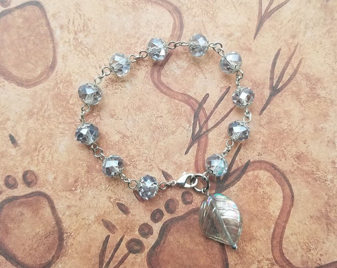 Clear Leaf and Bead Bracelet