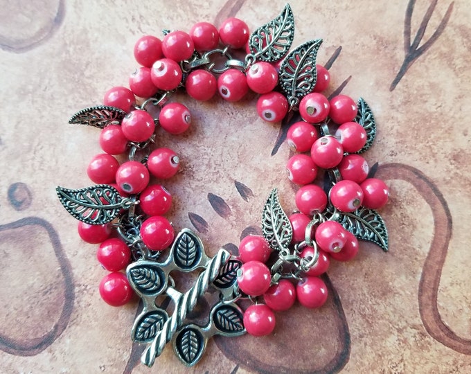 Silver Leaf and Red Beaded Cluster Bracelet