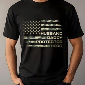 Papá retro, esposo, protector, héroe (Personaje con camiseta de camuflaje), camisa de caza (Personaje con camiseta de camuflaje), el mejor papá (Personaje con camiseta de camuflaje), papá militar (Personaje con camiseta de camuflaje), regalo para el Día del Padre