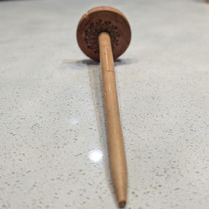 Hand crafted drop spindle - Natural Wood