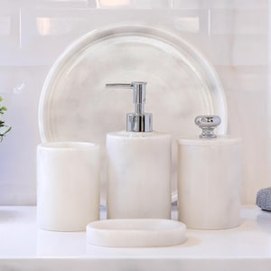 Aurelia - 5-Piece White Marble Bathroom Accessories Set With Tray