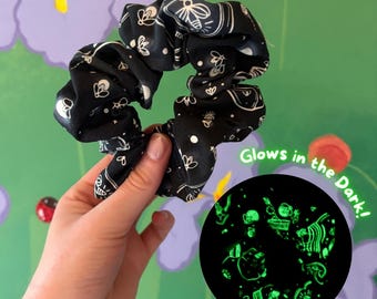 Glow in the dark scrunchie • Haarelastiekje Firefly • Elastiekje van de bliksem