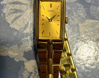 Seiko 121008 Mechanical Ladies Watch Yellow Dial Japan  display picture 2