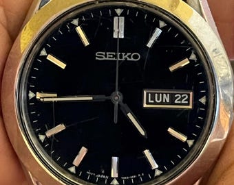SEIKO Day Date, esfera negra de 40 mm, caja de acero inoxidable, correa SEIKO de eslabones pesados n.° 4719z3