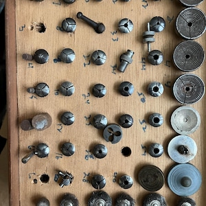 Lot D'outils D'horloger Anciens - Aiguilles De Montre Et Accessoires - Occasion Vintage