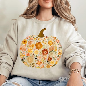 Retro Floral Pumpkin Fall Sweatshirt, Boho Autumn Pullover, Cozy Flower Pumpkin Crewneck, Comfort Colors® Fall Graphic Sweater